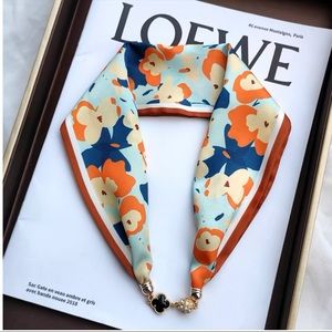 Magnet closure necklace bracelet HEADBAND or purse ACCESSORIES NWT